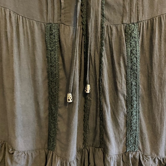 Anna-Kaci black flowing Tunic/Shirt Size Medium; lined with 3/4 sleeves - Picture 5 of 9